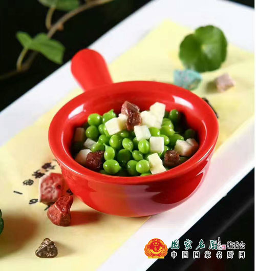 中国烹饪大师刘大亮-西式雅典鲍鱼粒.jpg
